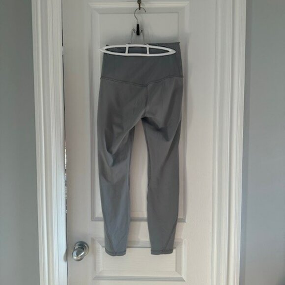 Lululemon tights - Picture 3 of 3